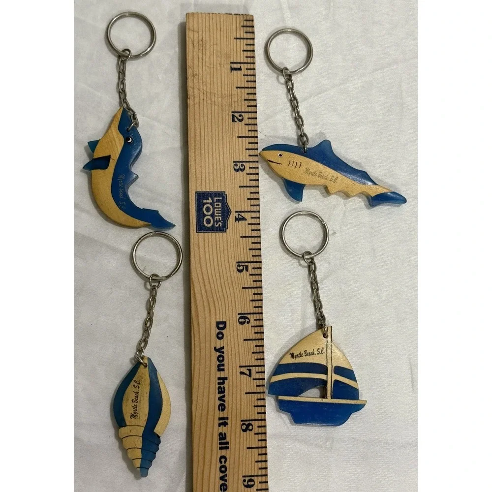 Lot of 4‎ Souvenir Keyrings Myrtle Beach, SC Shell, Dolphin, Sailboat, Shark